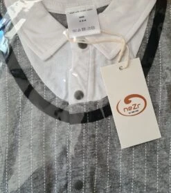 Nezr® Newborn - Baby Kleding Jongens - Babykleertjes Set - Suit Met Strikje 0-3 Maanden -Goedkope Kleintje Kleding Winkel 1061x1200