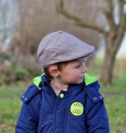 Flat Cap Kind (1 T/m 4 Jaar) Jaren 20 Platte Pet - Bruin/wit Motief 13 Flat Cap Kind (1 T/m 4 Jaar) Jaren 20 Platte Pet - Bruin/wit Motief -Goedkope Kleintje Kleding Winkel 1137x1200 3