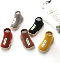 Merkloos Antislip Baby Schoentjes - Eerste Loopschoentjes – Completebabyuitzet - Maat 20,5 – 6-12 Maanden – Rood -Goedkope Kleintje Kleding Winkel 1138x1200 1