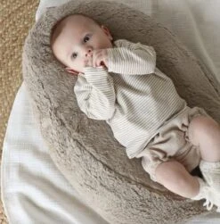 Label Spruit Hoes Voor Voedingskussen- Voedingskussenhoes- Teddy Taupe - Handgemaakt - Zwangerschapskussen - OEKO-TEX