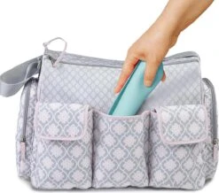 Siliconen Slabbetje Met Opvangbakje 3 Stuks - Zacht En Comfortabele Baby Slab - Verstelbaar - BPA-vrij - Blauw Geel En Oranje Set -Goedkope Kleintje Kleding Winkel 1200x1057