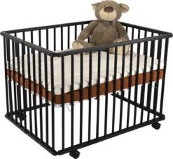 Cabino Baby Box Inklapbaar Met In Hoogte Verstelbare Bodem Zwart 10 Cabino Baby Box Inklapbaar Met In Hoogte Verstelbare Bodem Zwart -Goedkope Kleintje Kleding Winkel 1200x1105 3