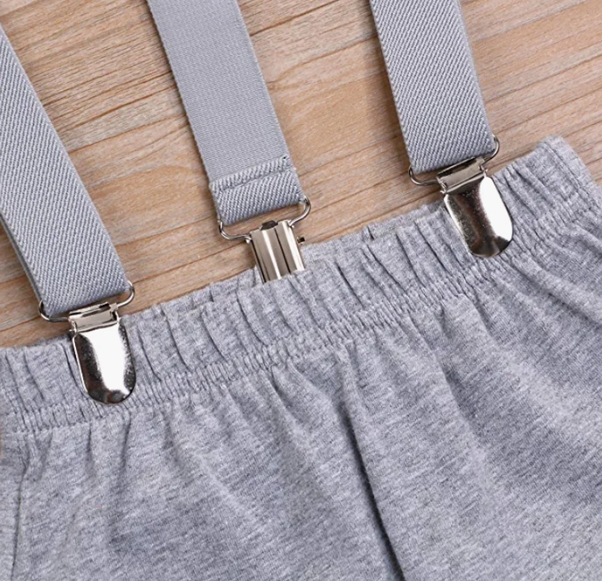 Merkloos 3-delige Set / Eerste Verjaardag / Jongen / Verjaardagsoutfit / 1 Jaar / One / Fotoshoot / Cakesmash / Cake Smash Outfit / Boy / Grijs / Wit / Strik / Maat 80 3 Merkloos 3-delige Set / Eerste Verjaardag / Jongen / Verjaardagsoutfit / 1 Jaar / One / Fotoshoot / Cakesmash / Cake Smash Outfit / Boy / Grijs / Wit / Strik / Maat 80 - Afbeelding 3