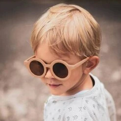 Maesy - Kinderzonnebril Vinny - Zonnebril Voor Kinderen - Peuters - Jongens En Meisjes - UV400 Bescherming - Hippe Retro Bril Rond - Baby Blauw -Goedkope Kleintje Kleding Winkel 1200x1200 67