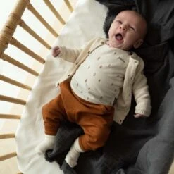 Prénatal Newborn Vestje Unisex - Baby Kleding Voor Jongens En Meisjes - Maat 56 - Ecru -Goedkope Kleintje Kleding Winkel 1200x1200 95