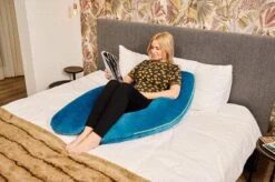 Telano Zwangerschapskussen XXL - Extra Hoes En Opbergtas - Exclusieve Gouden Rits - Velvet Stof - Voedingskussen - U Vorm - Extra Groot - Zijslaapkussen - Blauw -Goedkope Kleintje Kleding Winkel 1200x798 3