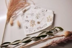 Jollein Slab Bandana Wild Flowers- 2 Stuks -Goedkope Kleintje Kleding Winkel 1200x800 142