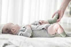 KipKep Babysokjes Groen: Bio Blijf-Sokjes - Maat 0-6 Mnd - Calming Green - 2 Paar -Goedkope Kleintje Kleding Winkel 1200x801 1