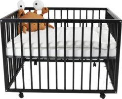 Box - Met Wieltjes - Park - Babybox - 80 X 100 Cm - Zwart