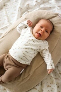 Label Spruit Love To Lounge Hoes Voor Voedingskussen- Voedingskussenhoes- Heerlijk Zachte Badstof - Handgemaakt - Zwangerschapskussen -Goedkope Kleintje Kleding Winkel 800x1200 90