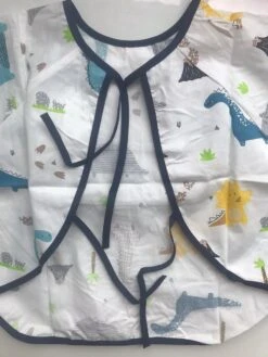 2-pack - Slabbetje Lange Mouwen Met Opvangbak - Groen Dino En Blauw Geel Dino -Goedkope Kleintje Kleding Winkel 900x1200 35