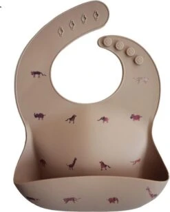 Mushie Siliconen Baby Slabbetje Met Opvangbakje | Safari Tan | BPA Ftalaatvrij| Afwasbaar 36 Mushie Siliconen Baby Slabbetje Met Opvangbakje | Safari Tan | BPA Ftalaatvrij| Afwasbaar -Goedkope Kleintje Kleding Winkel 963x1200