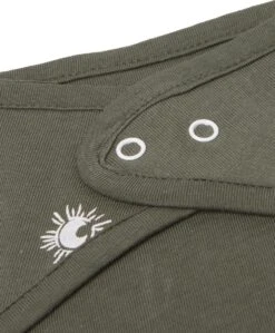 Jollein Slab Bandana Stargaze - Leaf Green - 2 Stuks 17 Jollein Slab Bandana Stargaze - Leaf Green - 2 Stuks -Goedkope Kleintje Kleding Winkel 990x1200 1